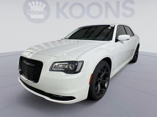 2022 Chrysler 300 S