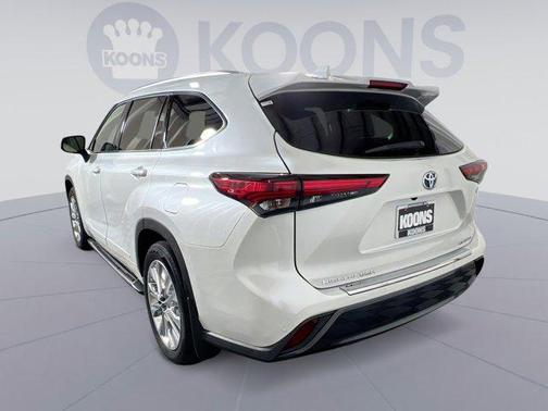 2023 Toyota Highlander Hybrid Limited