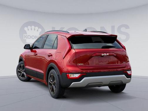 2025 Kia Niro LX
