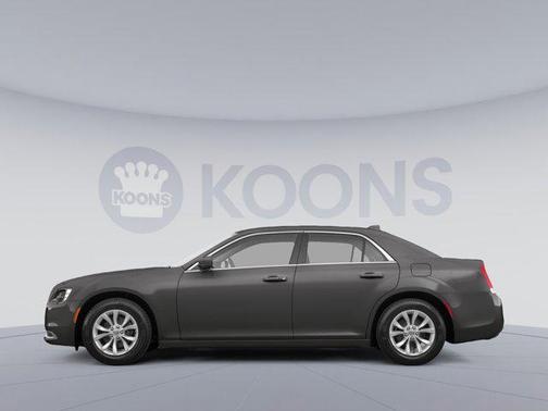 2023 Chrysler 300 Touring