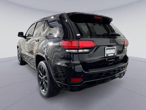 2017 Jeep Grand Cherokee Altitude