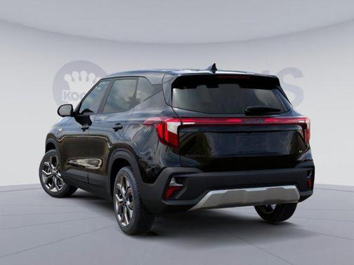 2025 Kia Seltos LX