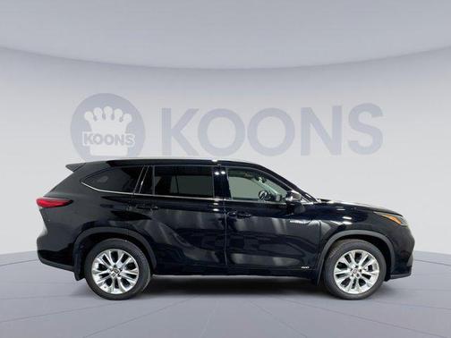 2021 Toyota Highlander Hybrid Limited