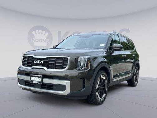 Dark Moss 2024 Kia Telluride S