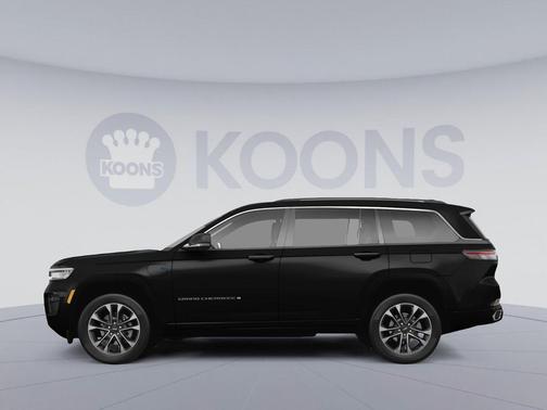 Diamond Black Crystal Pearlcoat 2023 Jeep Grand Cherokee 4xe Overland
