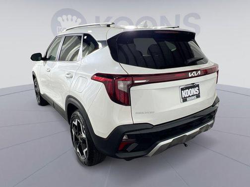2025 Kia Seltos EX