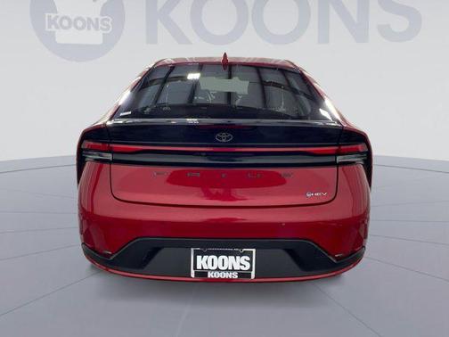 2023 Toyota Prius LE