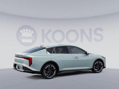 2025 Kia K4 GT-Line