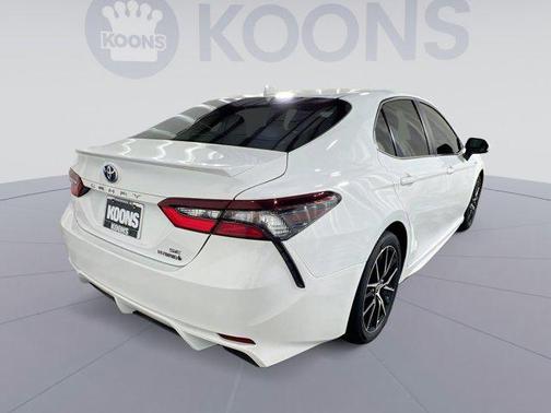 2021 Toyota Camry SE