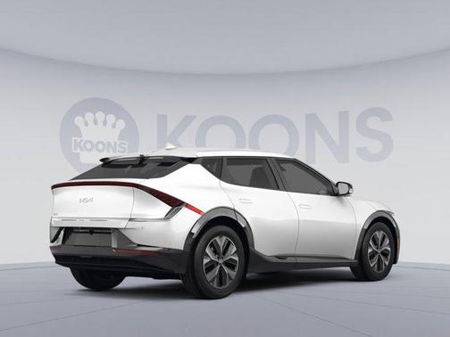 Snow White Pearl 2023 Kia EV6 Wind