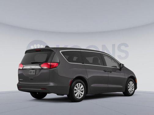 2021 Chrysler Voyager LXI