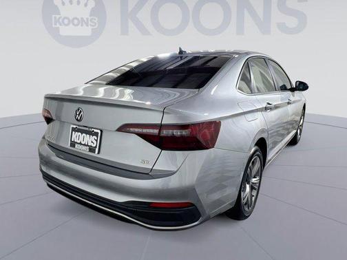 2022 Volkswagen Jetta 1.5T SE