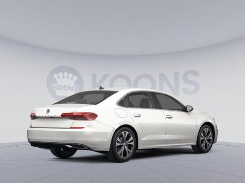 2022 Volkswagen Passat 2.0T R-Line