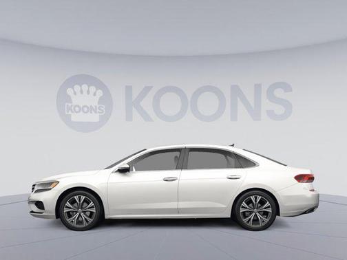 2022 Volkswagen Passat 2.0T R-Line