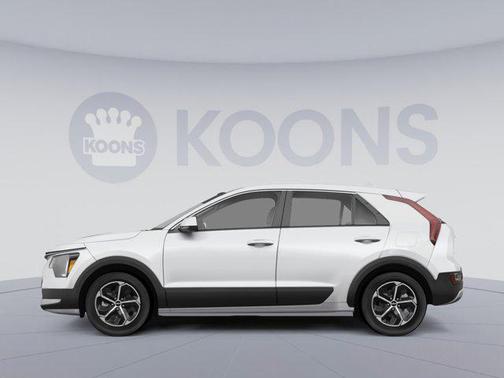 2024 Kia Niro LX