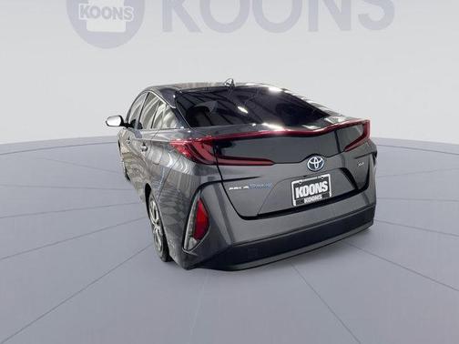 2022 Toyota Prius Prime XLE