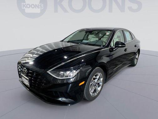2022 Hyundai SONATA SEL