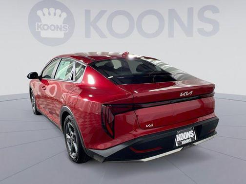 2025 Kia K4 LXS