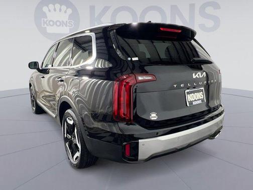 2023 Kia Telluride S