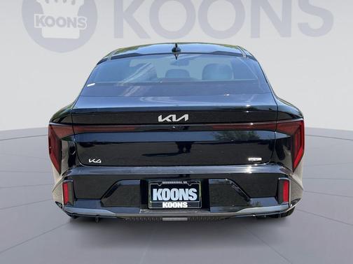 Aurora Black Pearl 2026 Kia K4 GT-Line