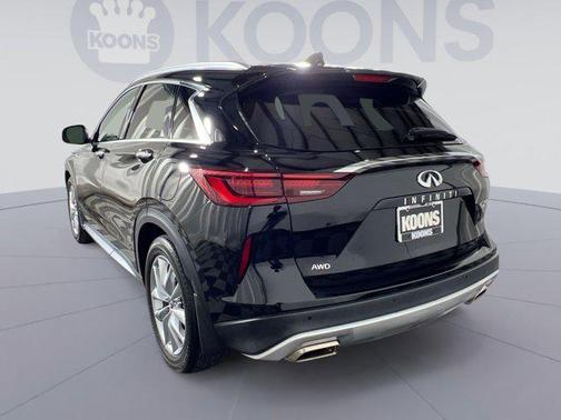 2022 INFINITI QX50 LUXE AWD