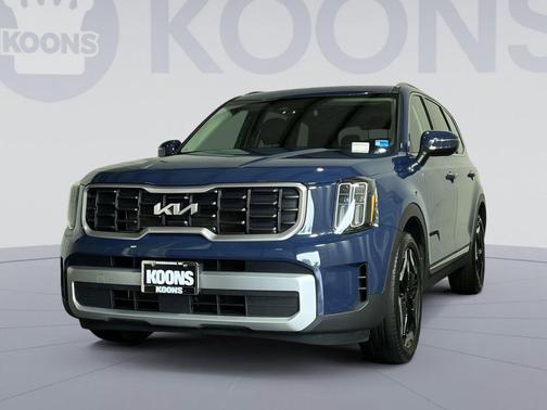 Midnight Lake Blue 2024 Kia Telluride S