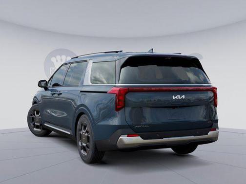 2025 Kia Carnival Hybrid SX