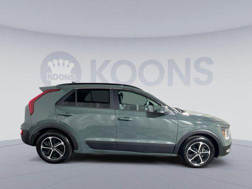 2025 Kia Niro Plug-In Hybrid EX