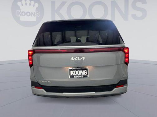 2025 Kia Carnival EX