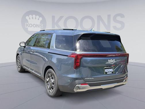 Astra Blue 2026 Kia Carnival SX