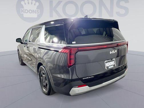 2025 Kia Carnival LXS