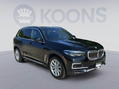 Jet Black 2023 BMW X5 xDrive40i