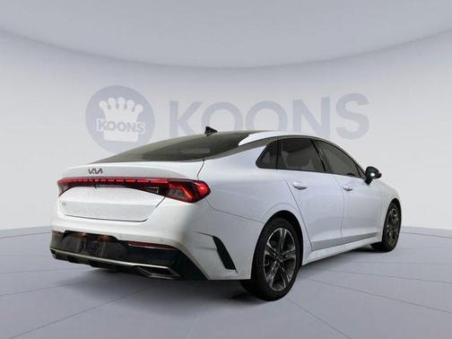 Glacial White Pearl 2024 Kia K5 EX