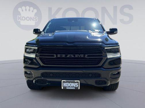 Diamond Black Crystal Pearlcoat 2021 RAM 1500 Laramie