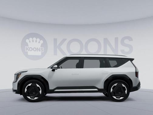 Ivory Silver Matte 2024 Kia EV9 Land