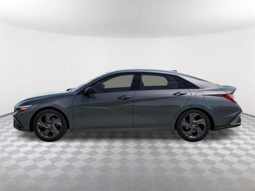 2026 Hyundai ELANTRA SEL