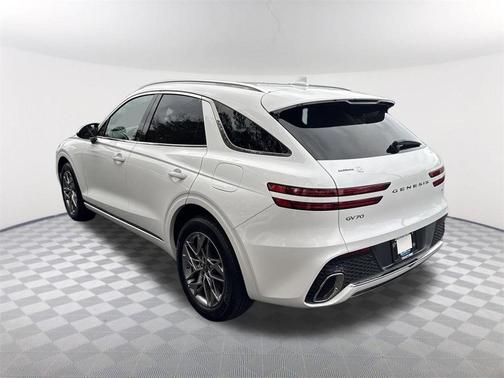 2025 Genesis GV70 2.5T