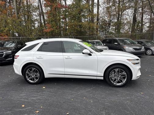 2025 Genesis GV70 2.5T