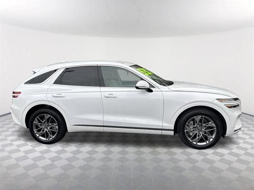 2025 Genesis GV70 2.5T