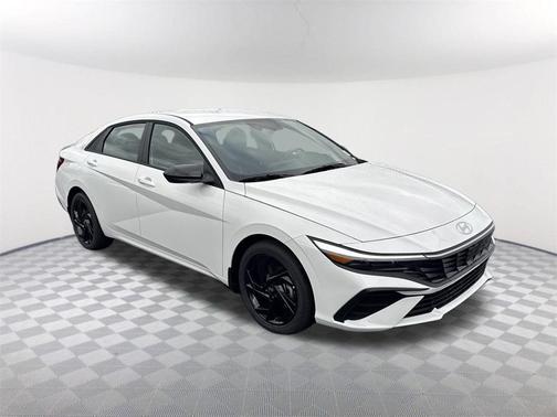 2026 Hyundai ELANTRA SEL