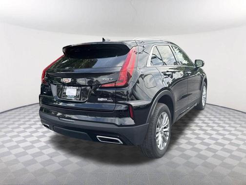 Stellar Black Metallic 2025 Cadillac XT4 Premium Luxury