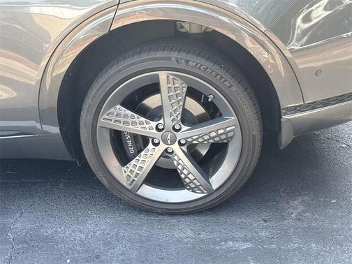 2024 Genesis GV70 2.5T