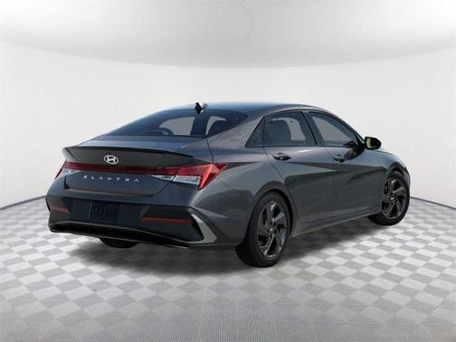 2026 Hyundai ELANTRA SEL