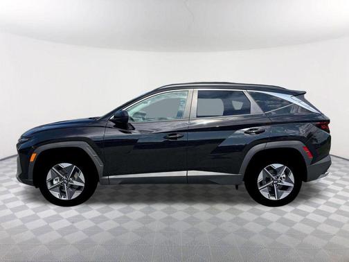 Phantom Black 2026 Hyundai TUCSON SEL