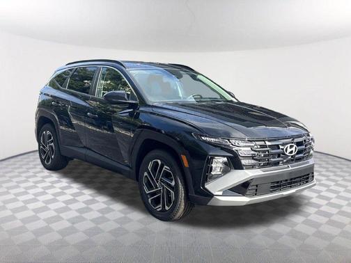 Phantom Black 2026 Hyundai TUCSON SEL