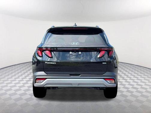 Phantom Black 2026 Hyundai TUCSON SEL