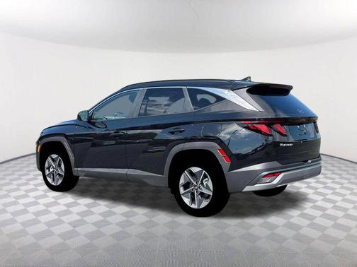 Phantom Black 2026 Hyundai TUCSON SEL