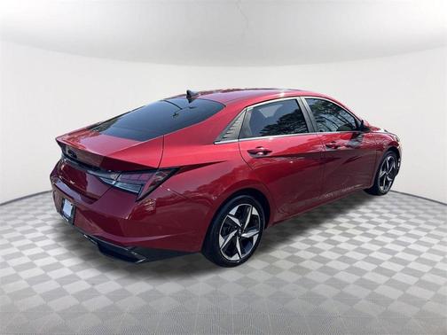 2022 Hyundai ELANTRA HEV Limited