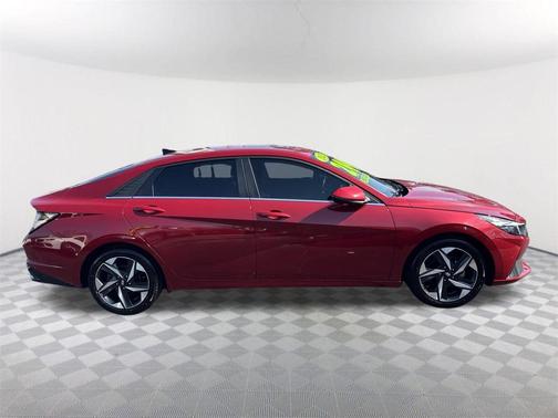 2022 Hyundai ELANTRA HEV Limited