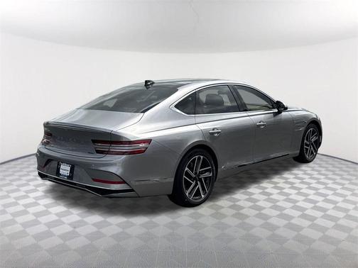 2025 Genesis G80 2.5T
